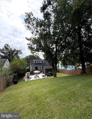 1414 D ST, Woodbridge, VA 22191