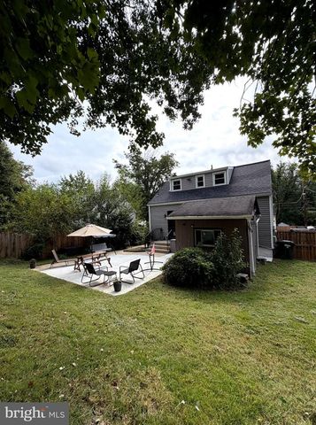 1414 D ST, Woodbridge, VA 22191