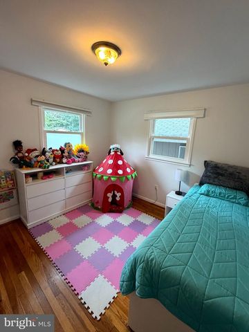 1414 D ST, Woodbridge, VA 22191