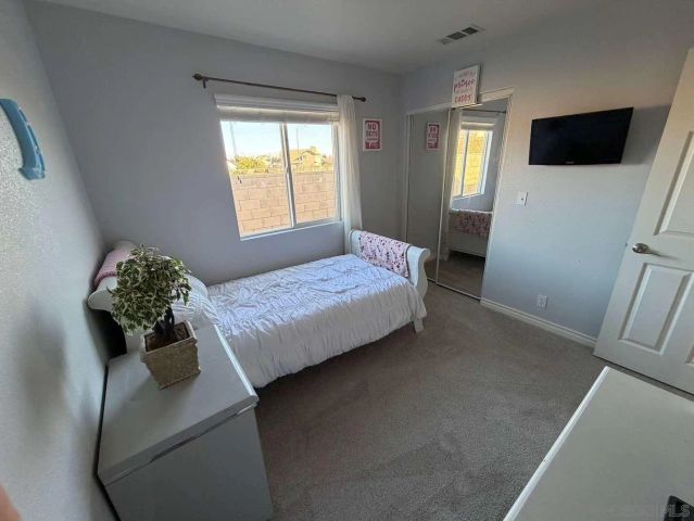 8874 Tamarisk AVE, Hesperia, CA 92344