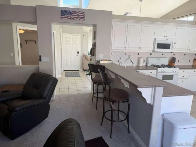 8874 Tamarisk AVE, Hesperia, CA 92344