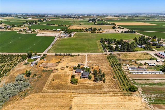 20169 Hoskins Rd, Caldwell, ID 83607