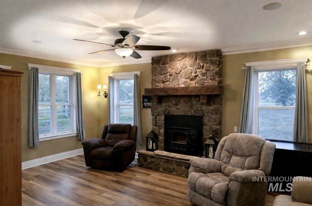 20169 Hoskins Rd, Caldwell, ID 83607