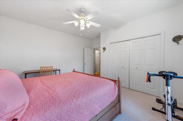 132 Picadilly Ln, Grass Valley, CA 95949