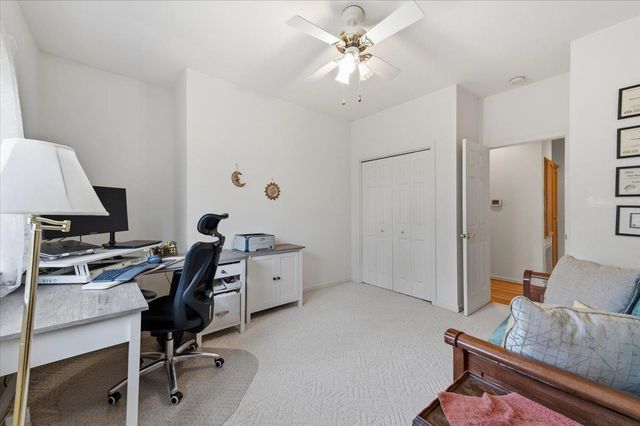 132 Picadilly Ln, Grass Valley, CA 95949