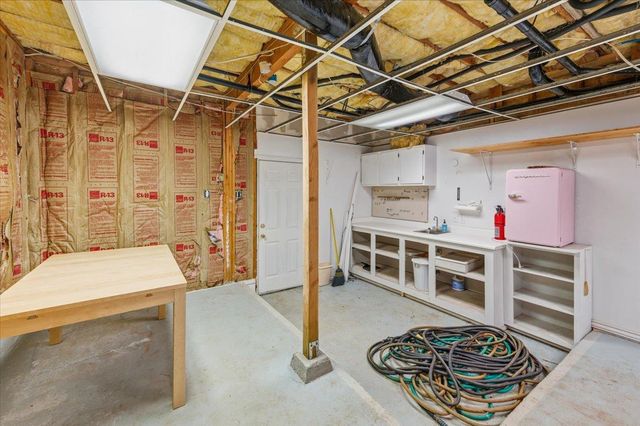 132 Picadilly Ln, Grass Valley, CA 95949