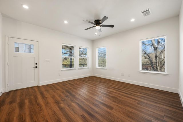 15407 Armstrong Ave, Austin, TX 78724