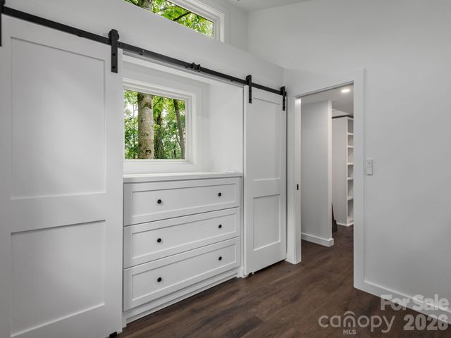 30 Pine Road, Asheville, NC 28805