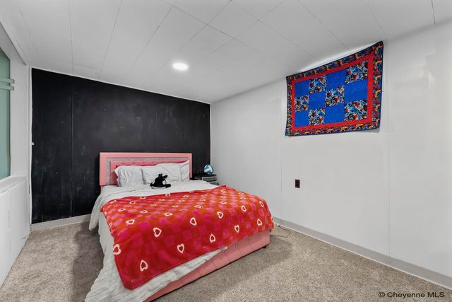 147 AHRENS AVE, Cheyenne, WY 82007