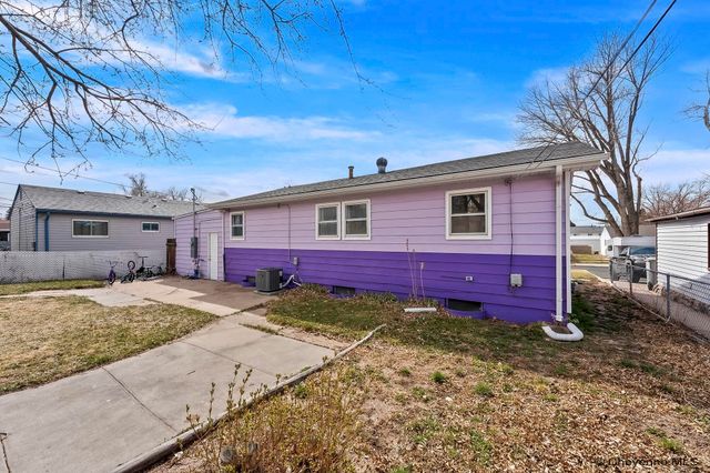147 AHRENS AVE, Cheyenne, WY 82007
