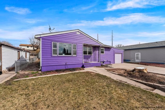 147 AHRENS AVE, Cheyenne, WY 82007