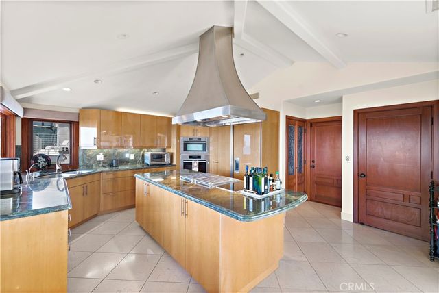 612 Allview Place, Laguna Beach, CA 92651