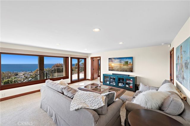 612 Allview Place, Laguna Beach, CA 92651