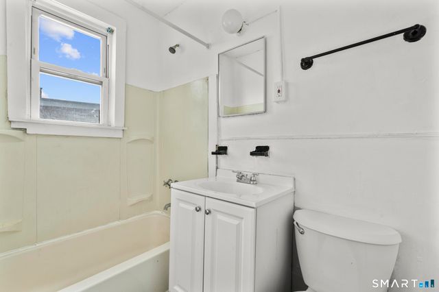 313 High Street 3S, New Britain, CT 06051