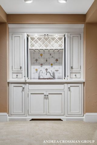 1933 South Shore Drive, Holland, MI 49423