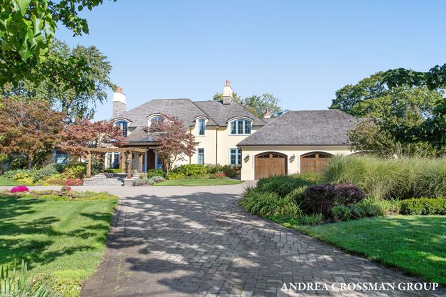 1933 South Shore Drive, Holland, MI 49423