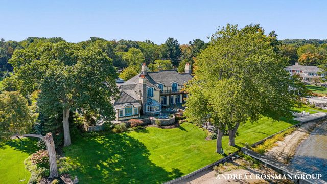 1933 South Shore Drive, Holland, MI 49423
