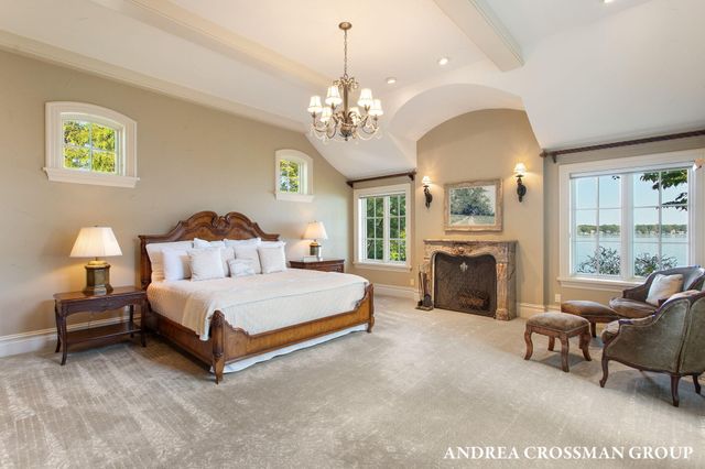 1933 South Shore Drive, Holland, MI 49423