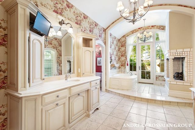 1933 South Shore Drive, Holland, MI 49423