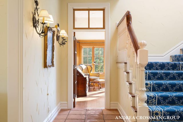 1933 South Shore Drive, Holland, MI 49423