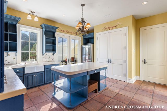 1933 South Shore Drive, Holland, MI 49423