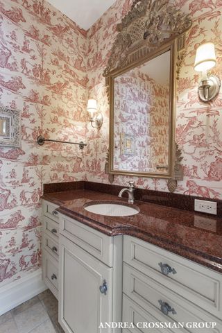 1933 South Shore Drive, Holland, MI 49423