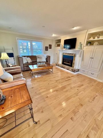1935 Cliffview COURT, Oshkosh, WI 54901