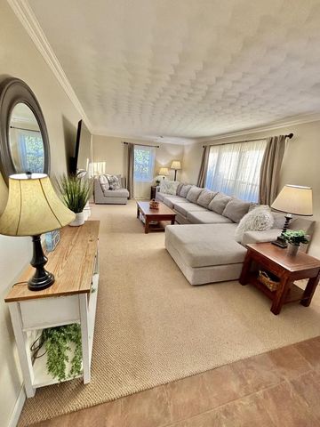 1935 Cliffview COURT, Oshkosh, WI 54901