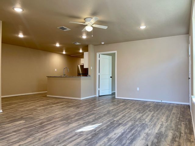 1019 Preston Trail, A, Wolfforth, TX 79382