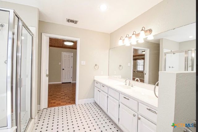 1101 Rhonda Lee Street, Copperas Cove, TX 76522