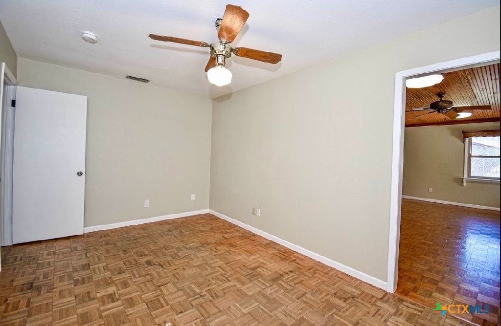 Image 13 of property listing at 1101 Rhonda Lee Street, Copperas Cove, TX 76522