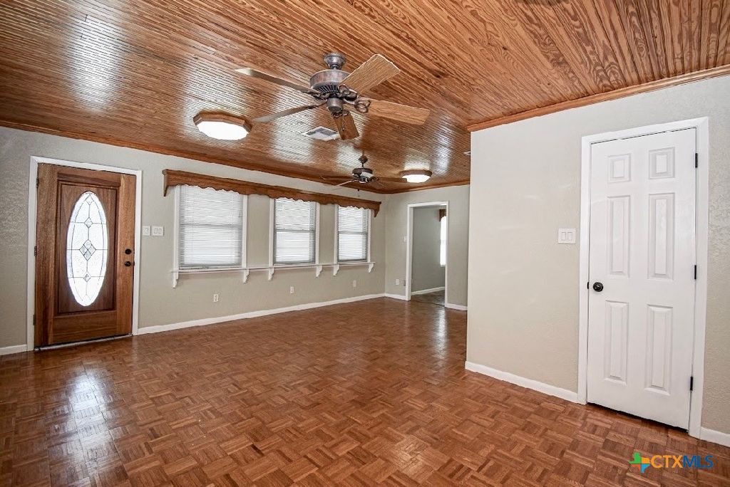 Image 14 of property listing at 1101 Rhonda Lee Street, Copperas Cove, TX 76522