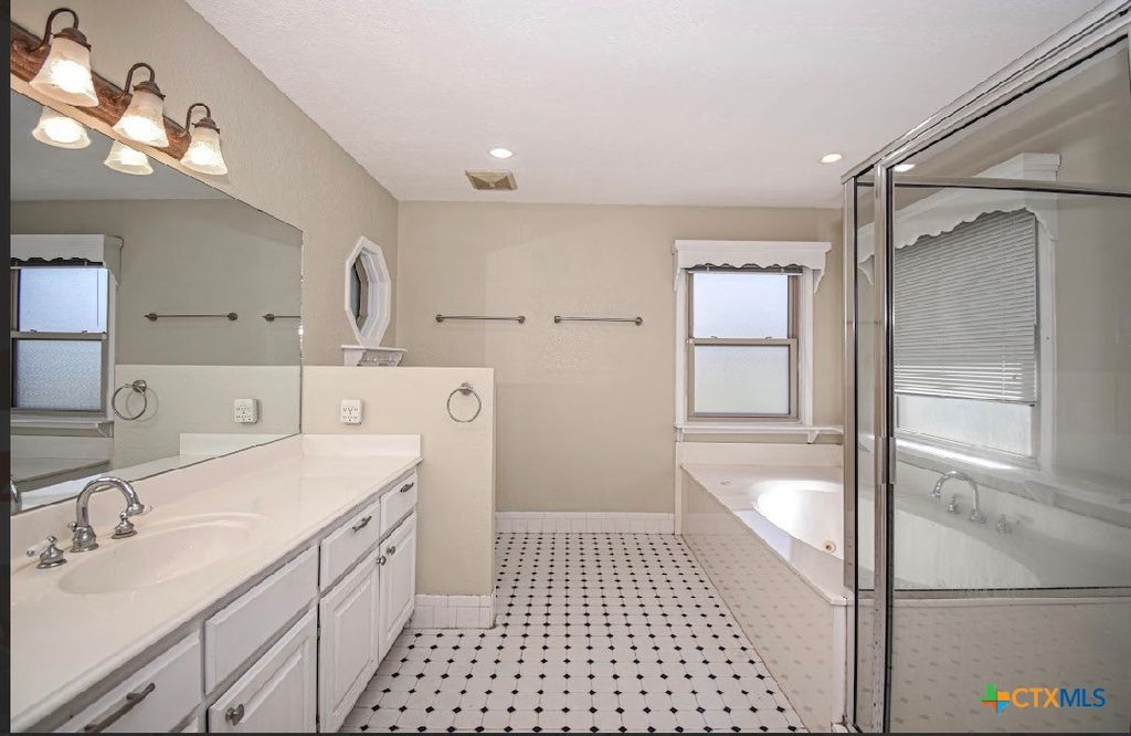 Image 18 of property listing at 1101 Rhonda Lee Street, Copperas Cove, TX 76522