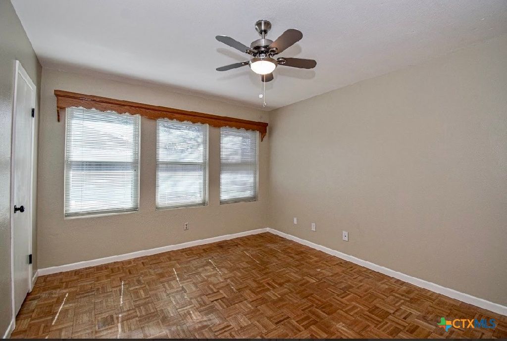 Image 20 of property listing at 1101 Rhonda Lee Street, Copperas Cove, TX 76522