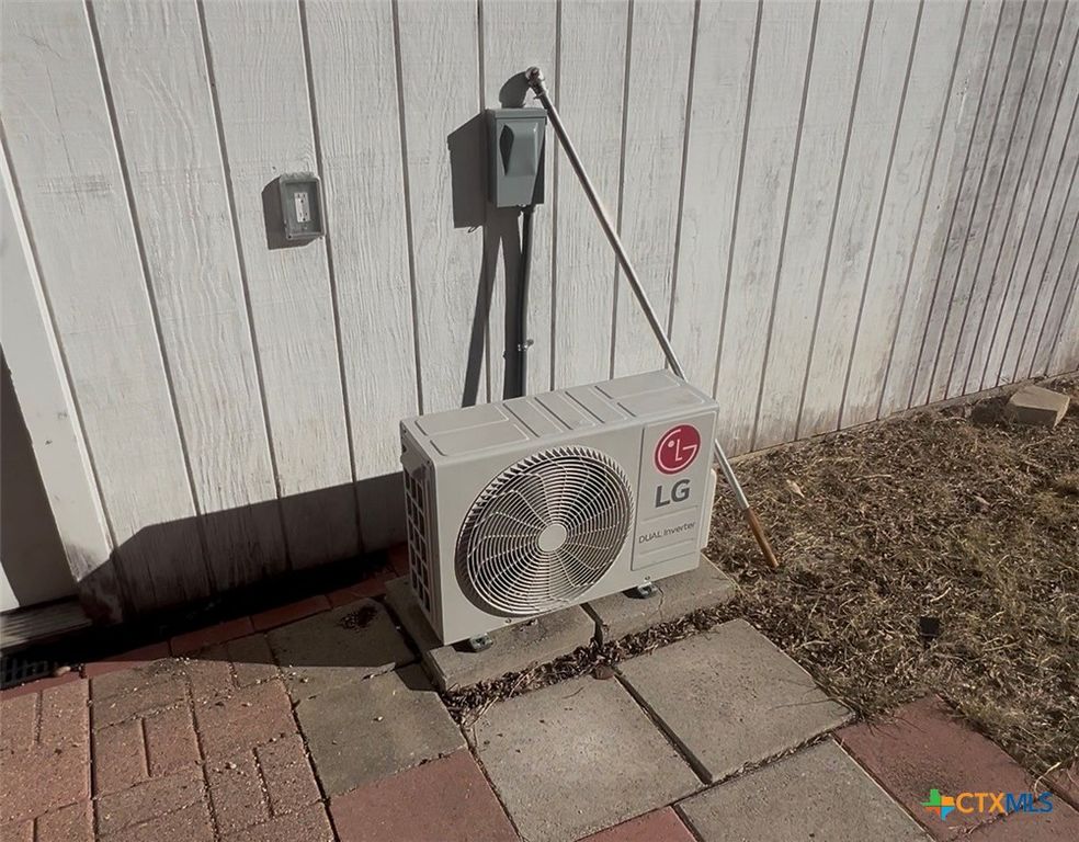 Image 28 of property listing at 1101 Rhonda Lee Street, Copperas Cove, TX 76522