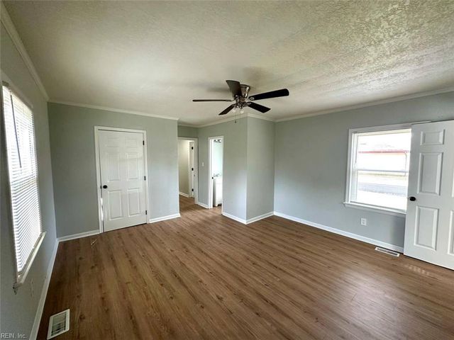 2610 Omar ST, Chesapeake, VA 23324