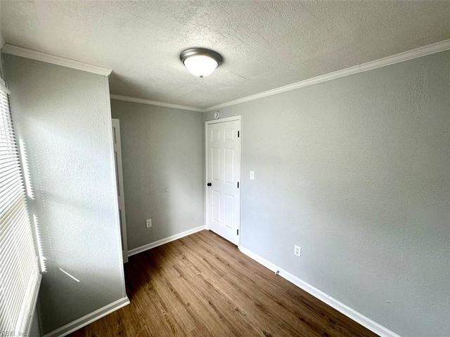 2610 Omar ST, Chesapeake, VA 23324