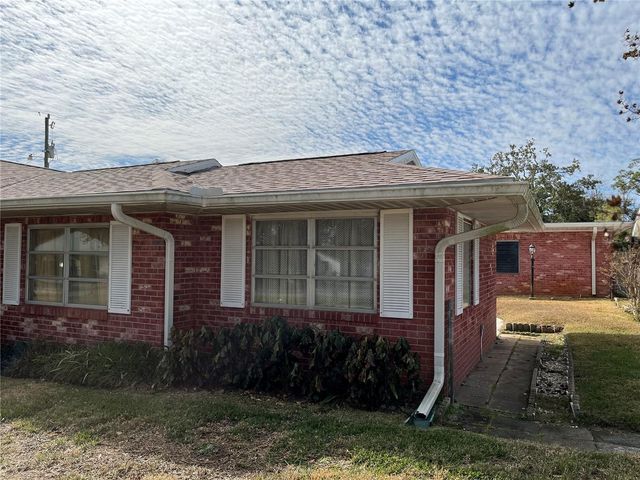 2004 S RIVERSIDE DRIVE, Edgewater, FL 32141