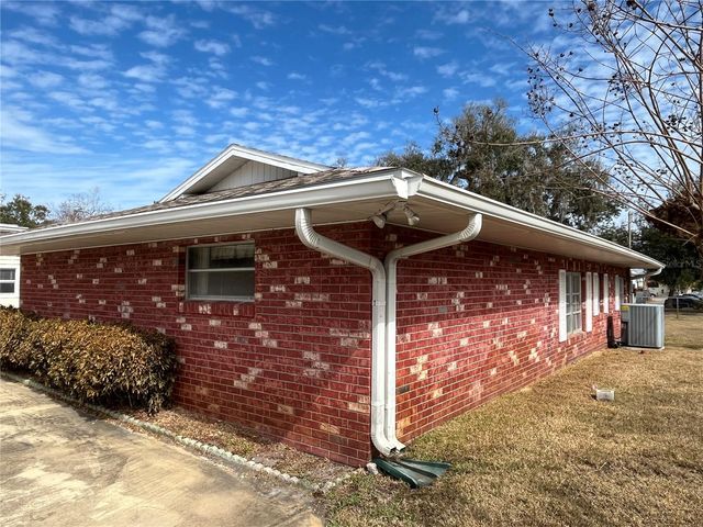 2004 S RIVERSIDE DRIVE, Edgewater, FL 32141