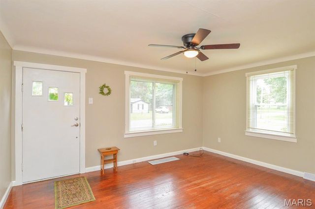 2320 Meadow Drive, Belleville, IL 62226