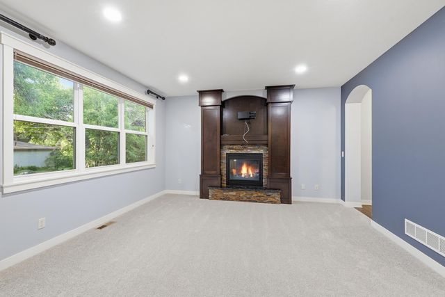 2019 Louisiana Avenue S, Saint Louis Park, MN 55426