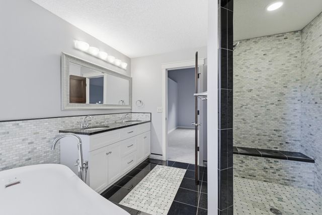2019 Louisiana Avenue S, Saint Louis Park, MN 55426