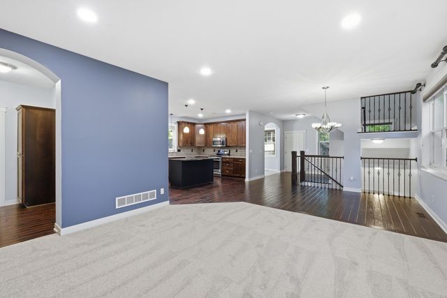 2019 Louisiana Avenue S, Saint Louis Park, MN 55426