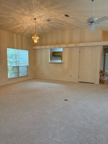 411 Fitch, Kerrville, TX 78028