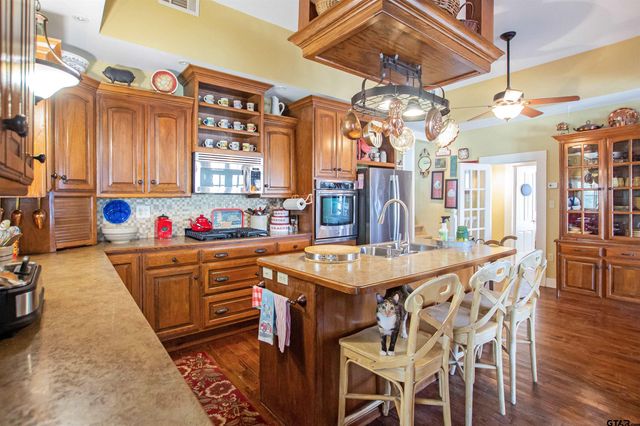 17991 FM 346 E, Troup, TX 75789