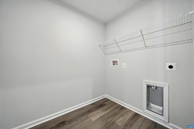 3041 RAMBLING BROOK LN, Crozet, VA 22932