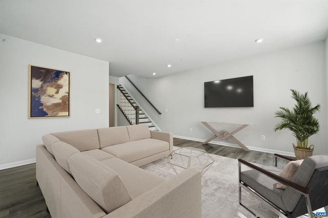 3041 RAMBLING BROOK LN, Crozet, VA 22932