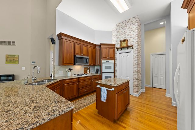 1N955 Saddlewood Drive, Maple Park, IL 60151
