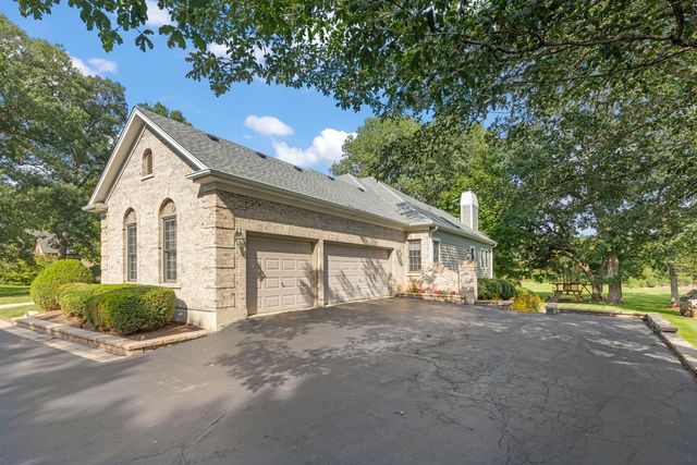 1N955 Saddlewood Drive, Maple Park, IL 60151