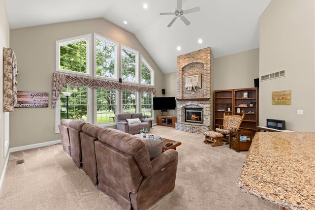 1N955 Saddlewood Drive, Maple Park, IL 60151